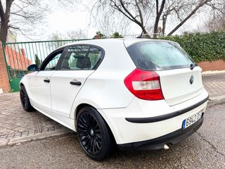 BMW 118d 122cv. 2005