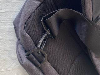 Mochila Xiaomi Mi City Sling Bag gris oscuro