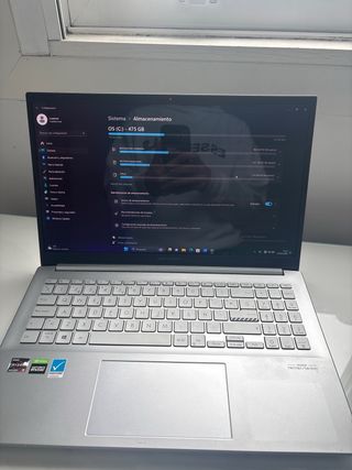 Ordenador ASUS Plata