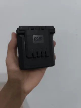 Batería Li-Ion 21.6V 4Ah 86.4Wh Usada