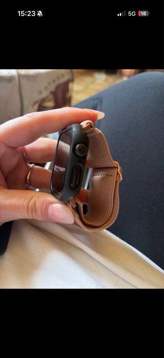 Apple Watch Series 10 Nero/Oro Rosa