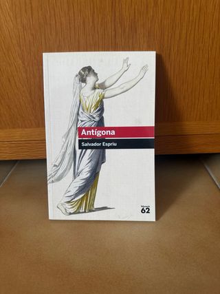 Libro "Antígona"