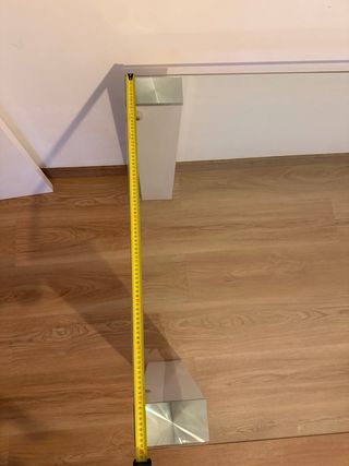 Mesa de comedor cristal templado. EXTENSIBLE.
