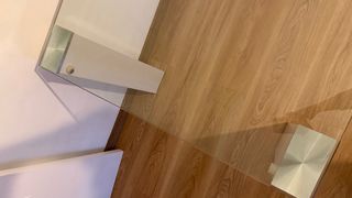 Mesa de comedor cristal templado. EXTENSIBLE.