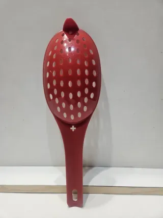 Mestolo forato Betty Bossi Rosso