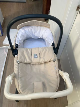 Carrito de bebé Cam color beige