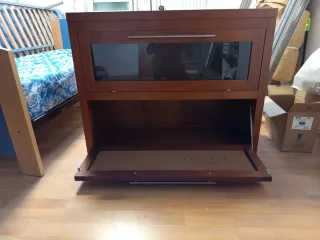 Mueble auxiliar salón madera y cristal