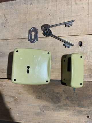 Cerradura antigua Lince con 2 llaves