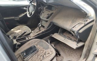 1798792 ford sin rf brazo focus lim. (cb8) edition