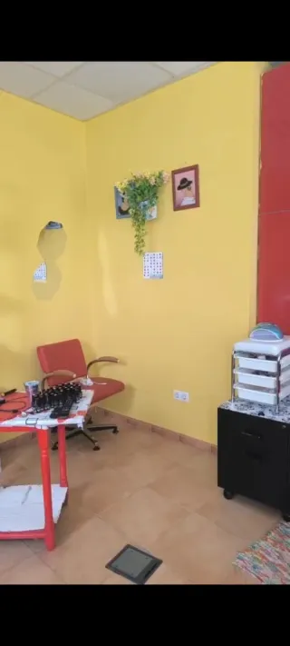 Silla de roja de peluquería