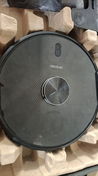 - Cecotec Robot Aspirador y fregasuelos Conga 46