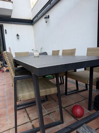 Mesa y 6 Sillas Ikea Exterior