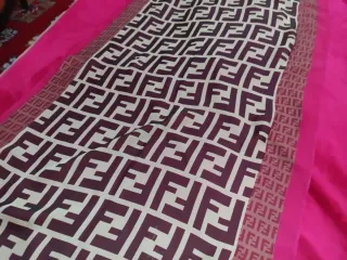 Fendi sciarpa foulard 150x50