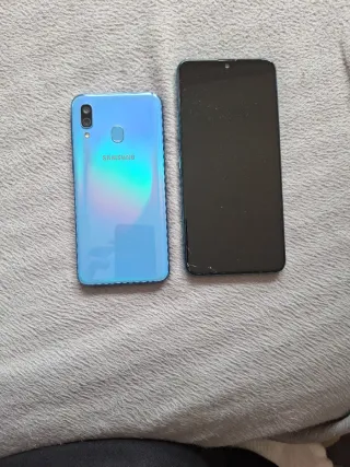 Samsung a40 y LGk50S