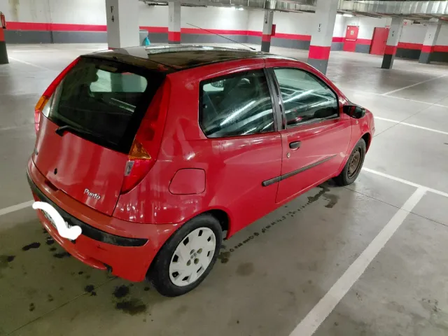 FIAT Punto 2002. SOLO ESTE MES 1300 EUROS