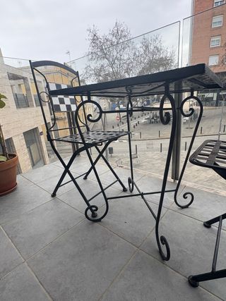 Mesa y Sillas Hierro Balcón Ajedrez