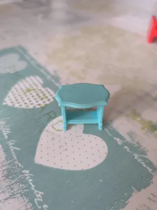 Muebles de casa de muñecas