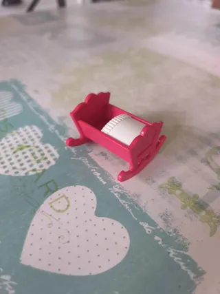 Muebles de casa de muñecas