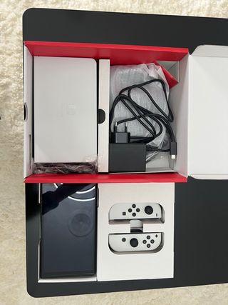 Nintendo Switch OLED 7 Bianca