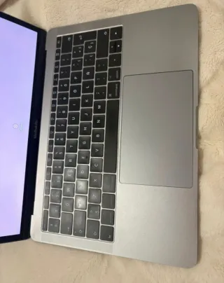 MacBook Pro 2017 Plata