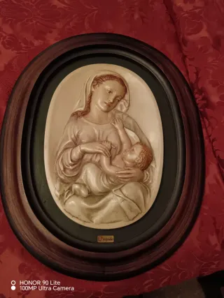 Retablo Virgen y Niño madera y piedra