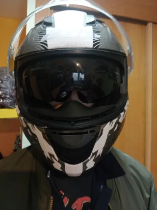 Casco Moto Integral LS2 Talla Pequeña