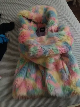 Abrigo peludo multicolor