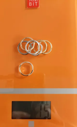 Anillo Vasari tipo semanario oro 18kt