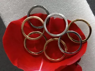 Anillo Vasari tipo semanario oro 18kt