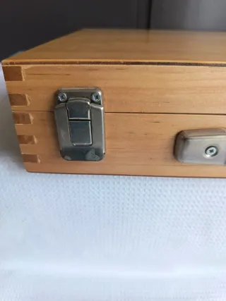 Caja de madera BONFIL para pinturas