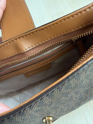 Bolso Michael Kors pequeño cadena