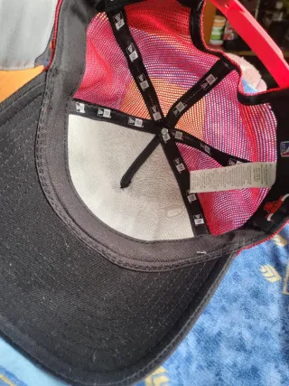 Gorra New Era Bulls Roja y Blanca