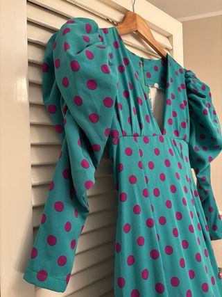 Traje de flamenca con lunares.