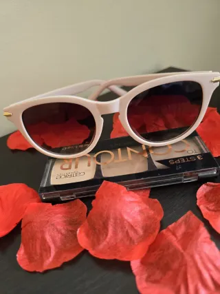 GAFAS DE SOL OJO DE GATO. CON ESTUCHE. NUEVAS