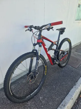 Bicicleta Doble de Carbono Full XT