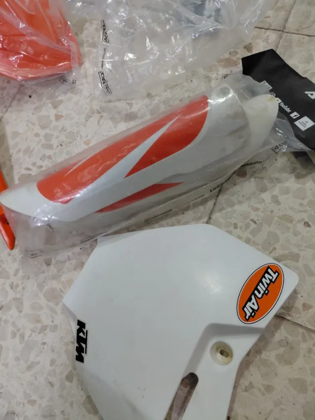 Plásticos KTM 85 año 2018