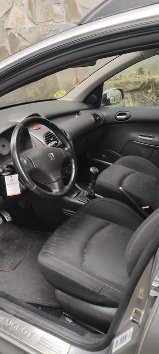Peugeot 206 2005