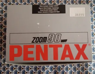 Cámara Pentax Zoom 90 Negra