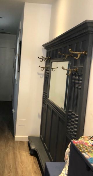 Appendiabiti vintage in legno classico