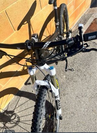 Bicicleta Orbea MTB a doppia sospensione