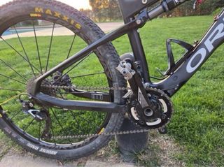 Bicicleta Orbea MTB a doppia sospensione