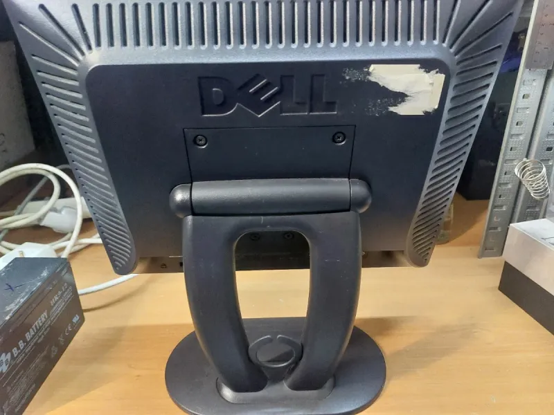 Monitor Dell 153fpc afbeelding 2