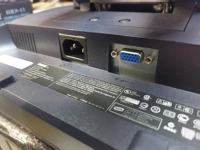 Monitor Dell 153fpc afbeelding 4