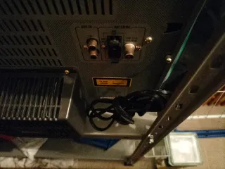 Radio Philips Antigua Marrón