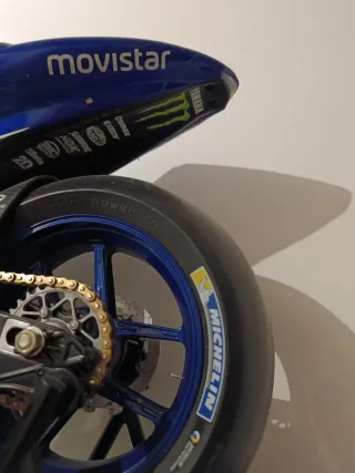 Maqueta Yamaha Valentino Rossi 46