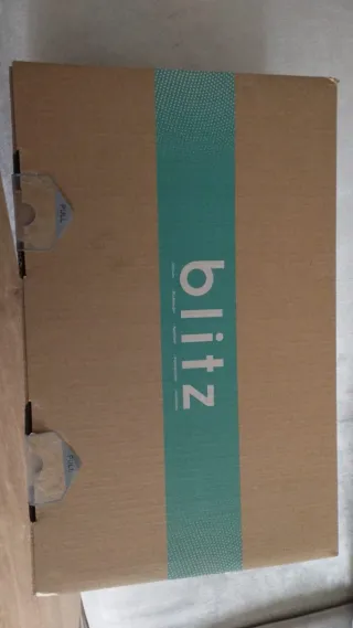 Aspiradora Blitz V10 Pro sin cable