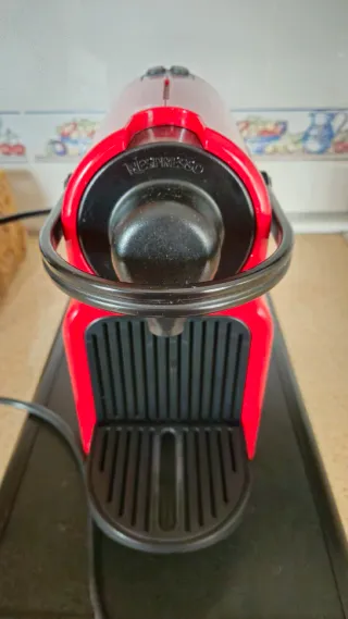Cafetera Nespresso Krups Roja