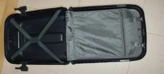 Maleta de viaje negra con ruedas Tallas 50, 35, 20