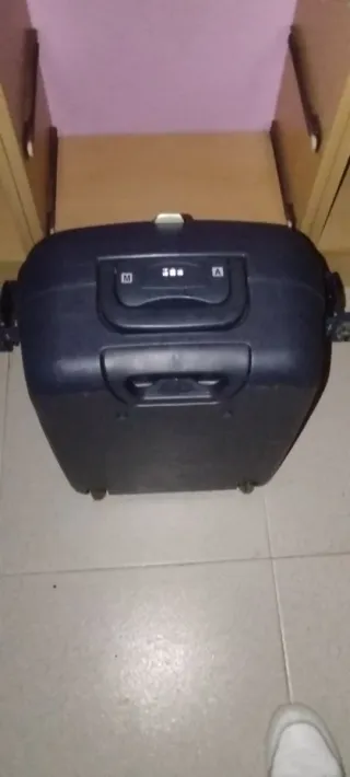 Maleta de viaje negra con ruedas Tallas 50, 35, 20