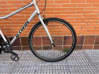 Bicicleta B.twin Rockrider 120 Ruedas 28